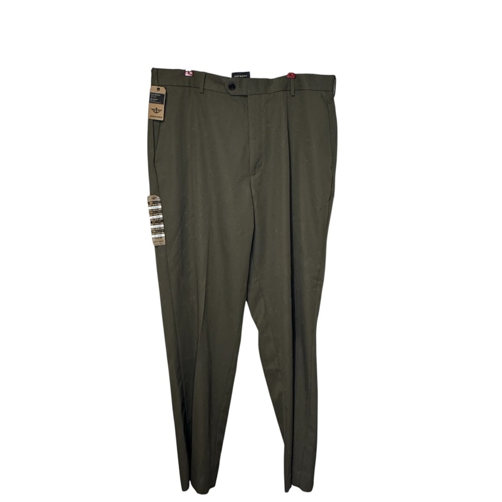 DOCKERS Men's Dress Pants D3 Microfiber Flat Front Straight Fit Khaki 36X32 NWT - Picture 1 of 11